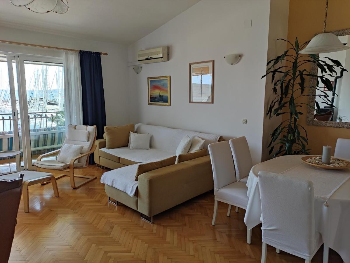 Apartment Gallery Kaštela Exterior foto